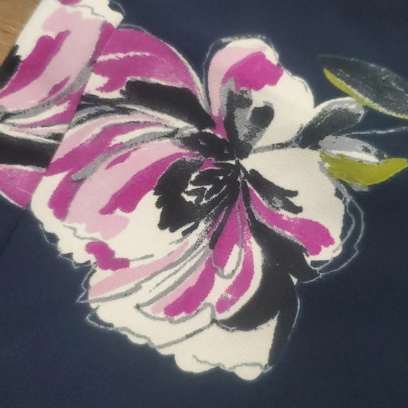 Ann Taylor factory floral navy pencil skirt nwt - Picture 3 of 6